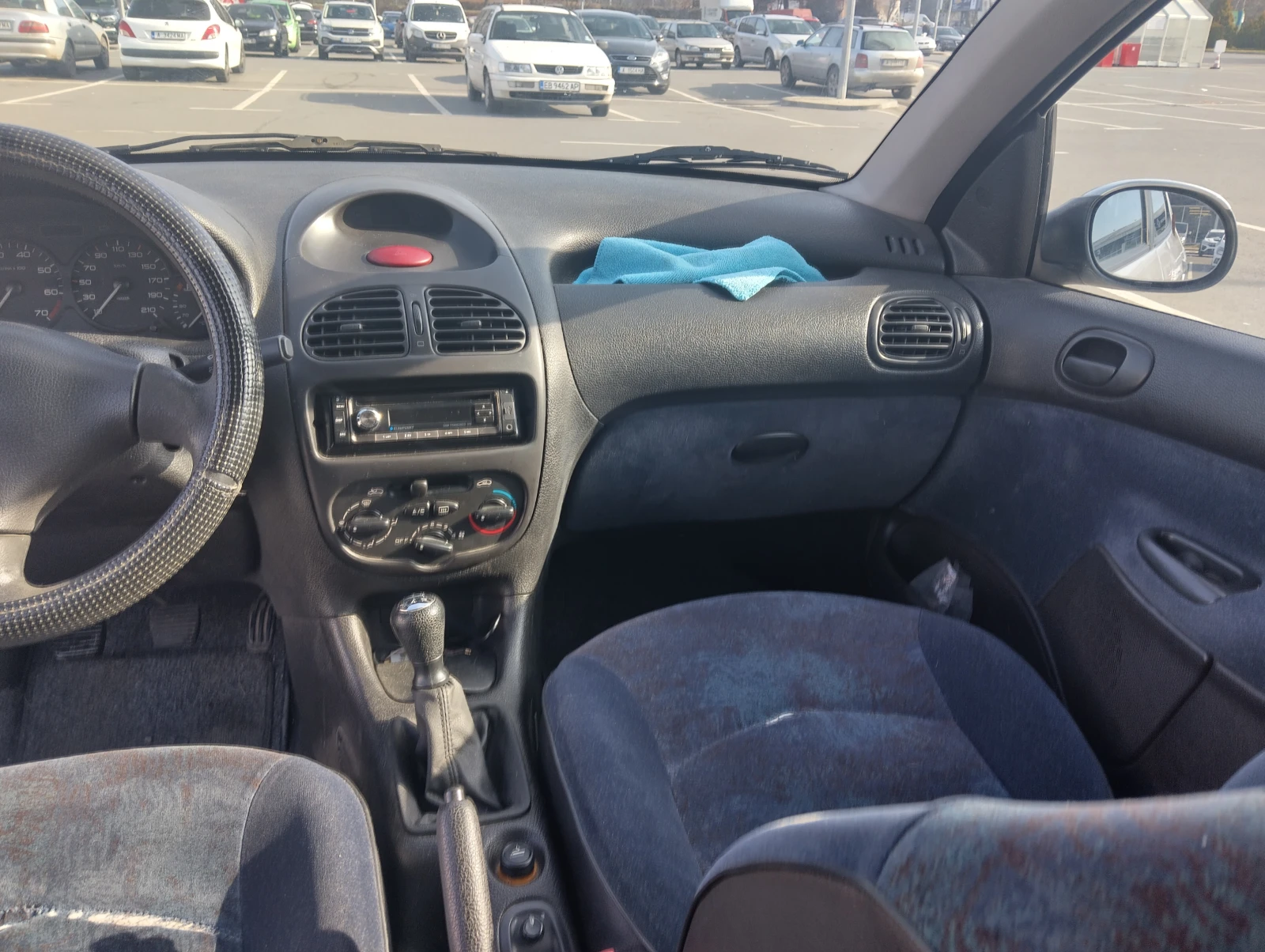 Peugeot 206, снимка 9 - Автомобили и джипове - 53843956