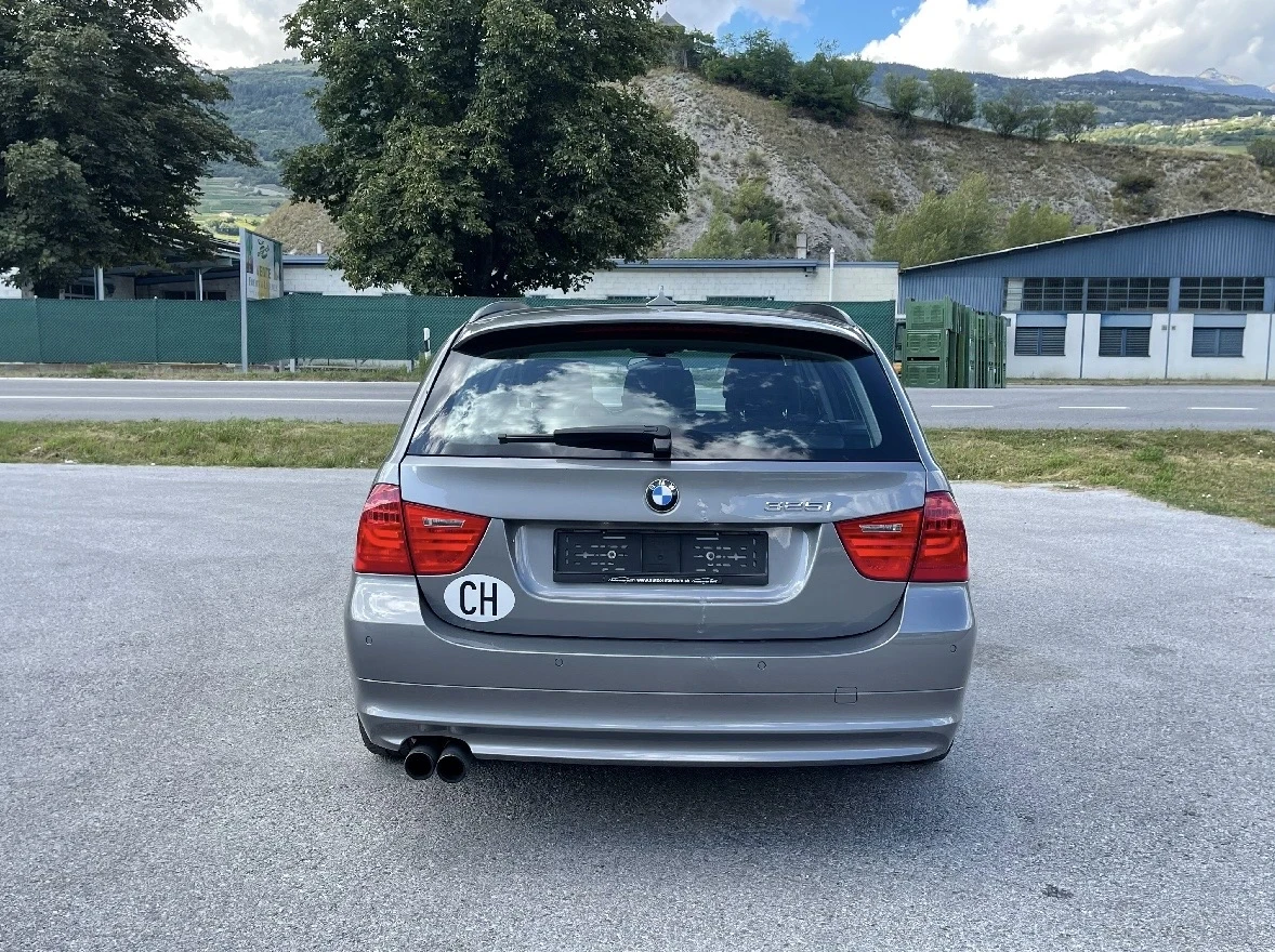 BMW 325 3.0 X-Drive 218кс, снимка 5 - Автомобили и джипове - 53885335