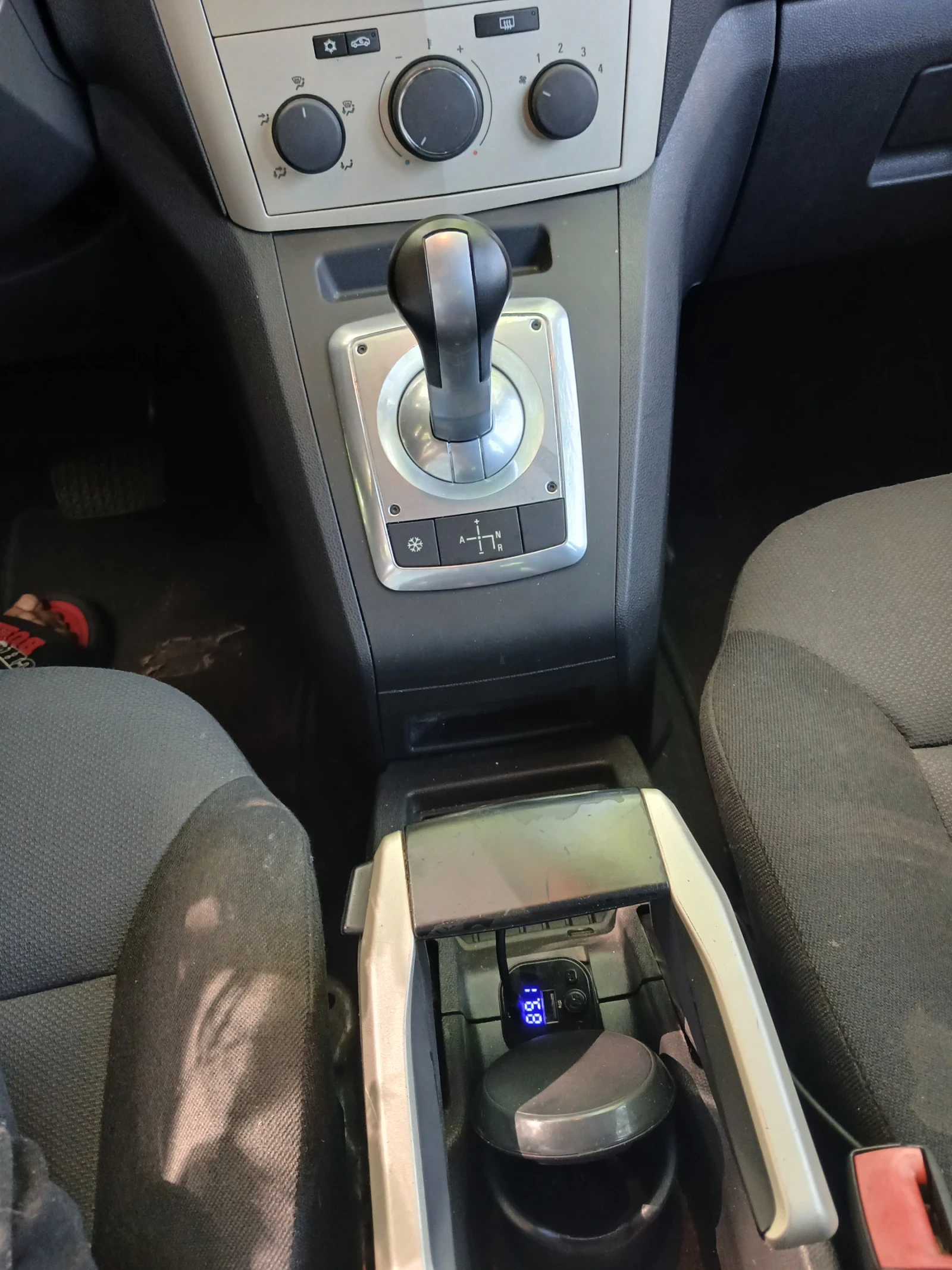 Opel Zafira, снимка 5 - Автомобили и джипове - 54677872