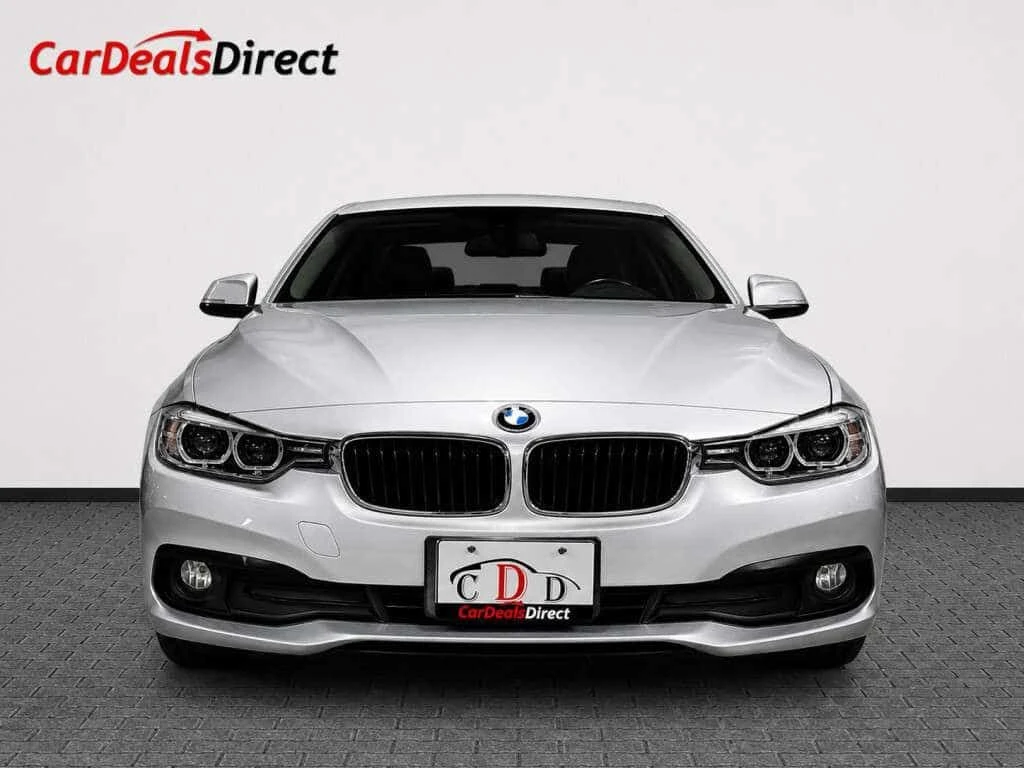 BMW 320 * xDrive * CARFAX * ЦЕНА ДО БГ, снимка 2 - Автомобили и джипове - 54692844