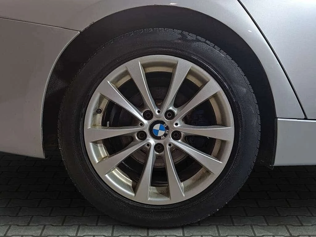 BMW 320 * xDrive * CARFAX * ЦЕНА ДО БГ, снимка 6 - Автомобили и джипове - 54692844