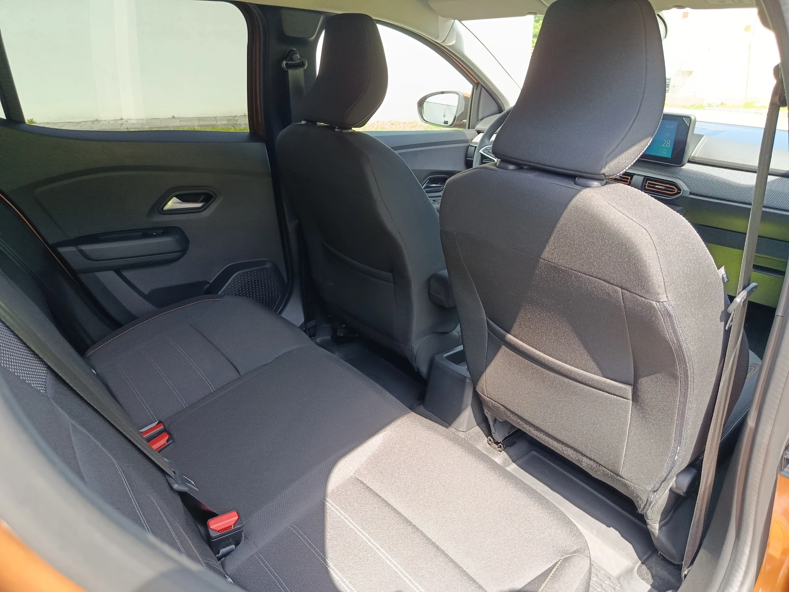 Dacia Sandero Stepway ГАЗ Гаранция, снимка 12 - Автомобили и джипове - 54701656