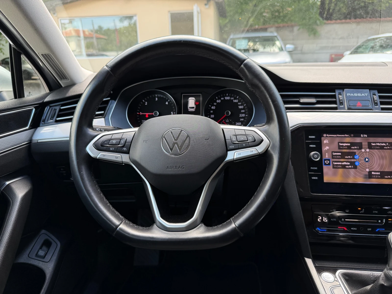 VW Passat 2.0TDI 150k.c. - EURO6d - С ГАРАНЦИЯ - ТОП!, снимка 12 - Автомобили и джипове - 54914616