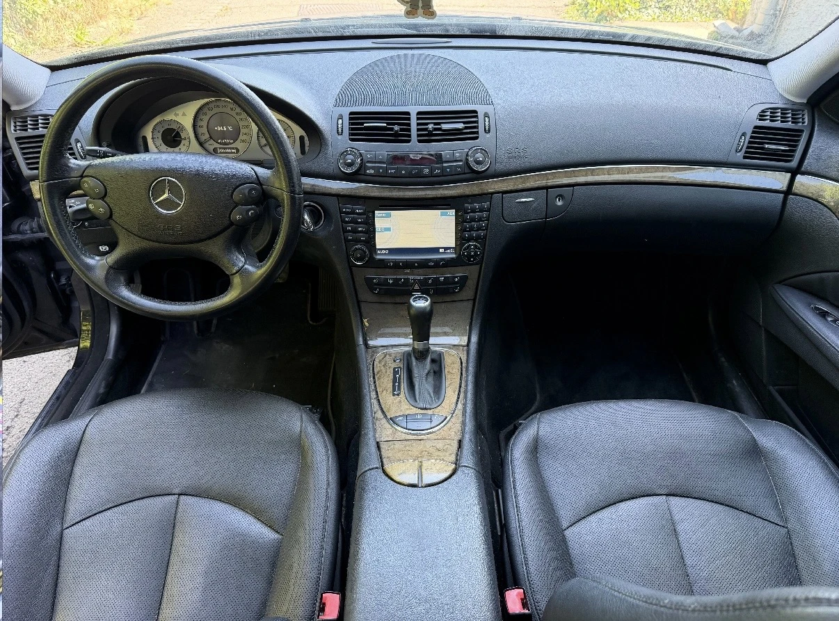 Mercedes-Benz E 350 3.5i Швейцария, снимка 10 - Автомобили и джипове - 55249748