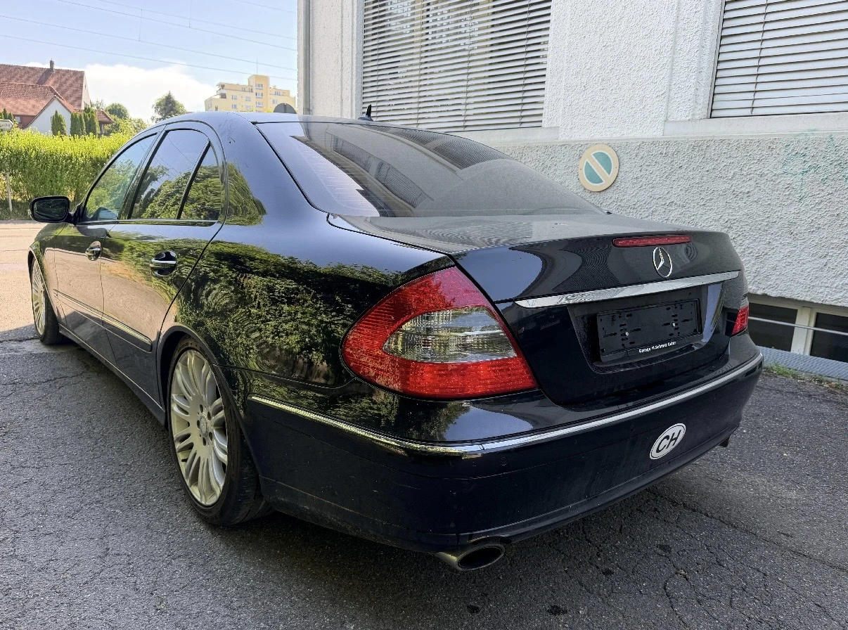 Mercedes-Benz E 350 3.5i Швейцария, снимка 7 - Автомобили и джипове - 55249748