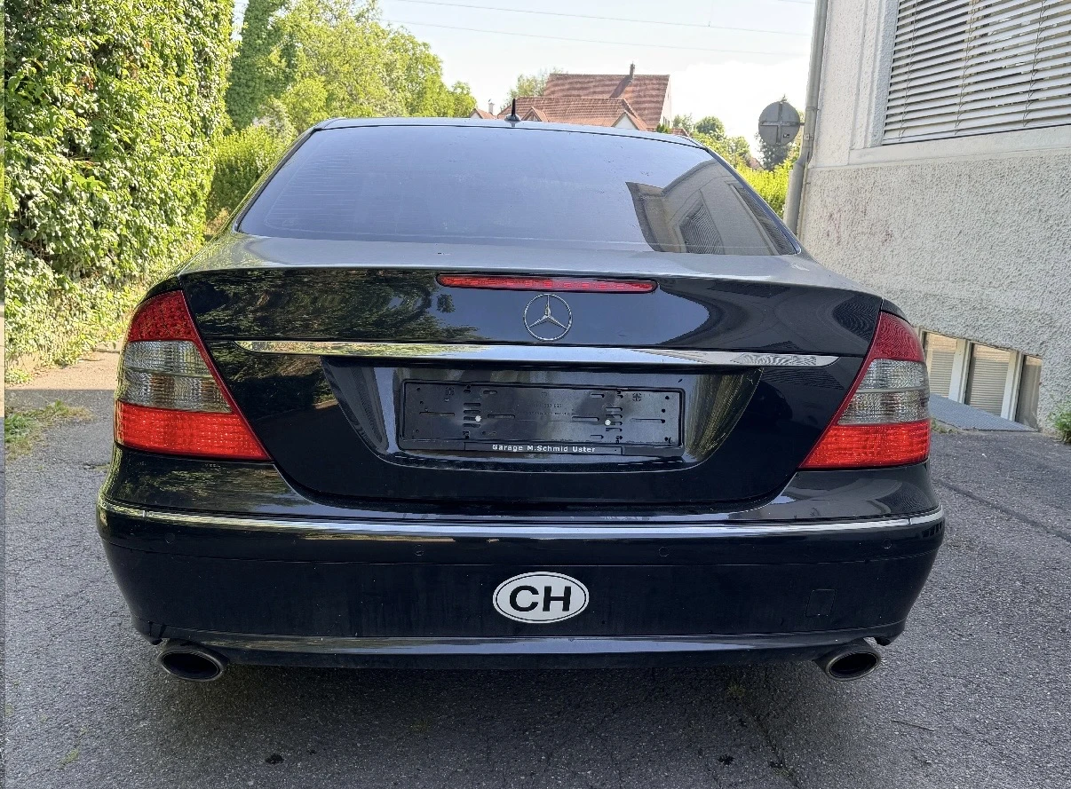 Mercedes-Benz E 350 3.5i Швейцария, снимка 8 - Автомобили и джипове - 55249748
