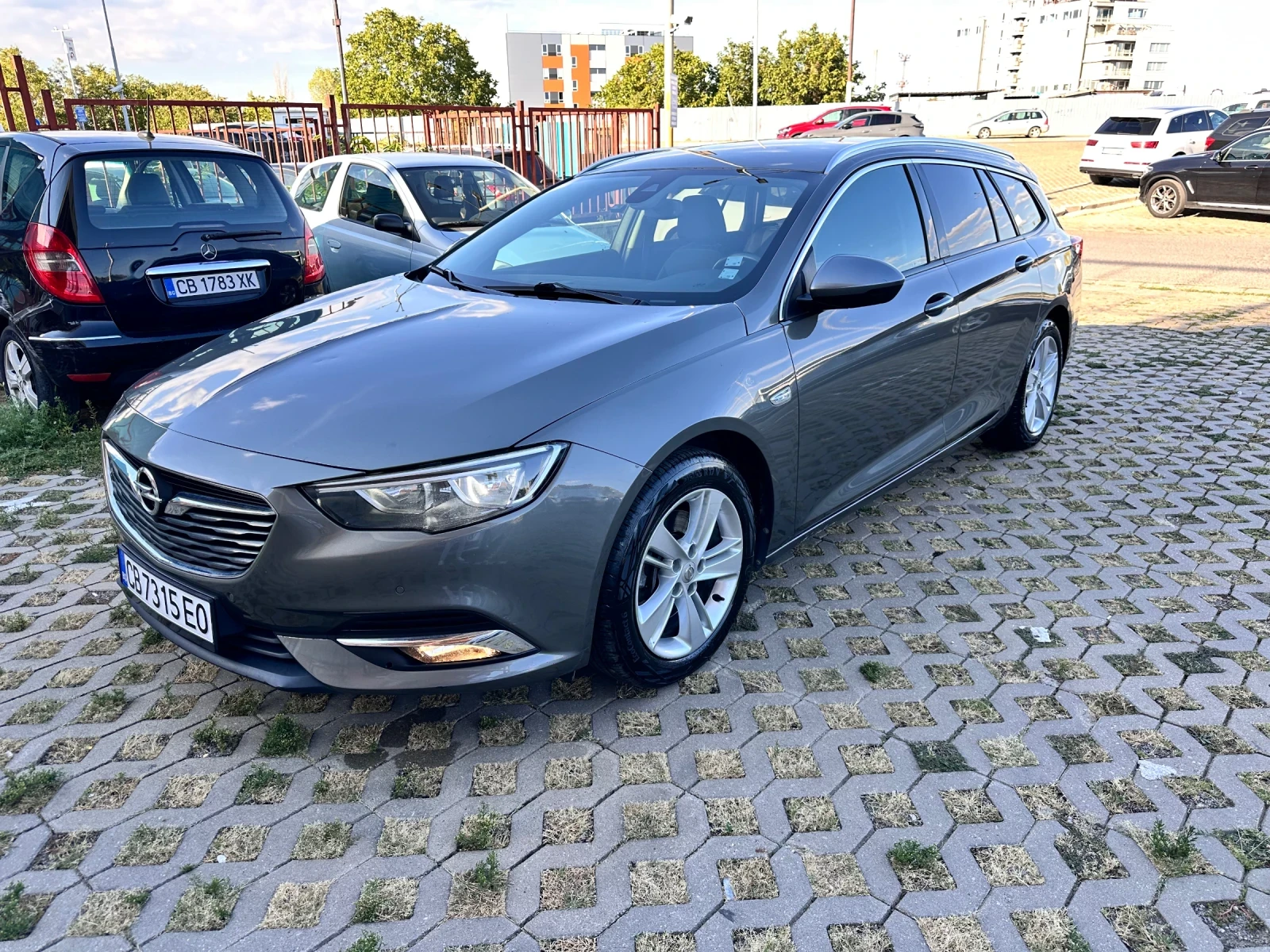 Opel Insignia Перфектно тех. състояние 