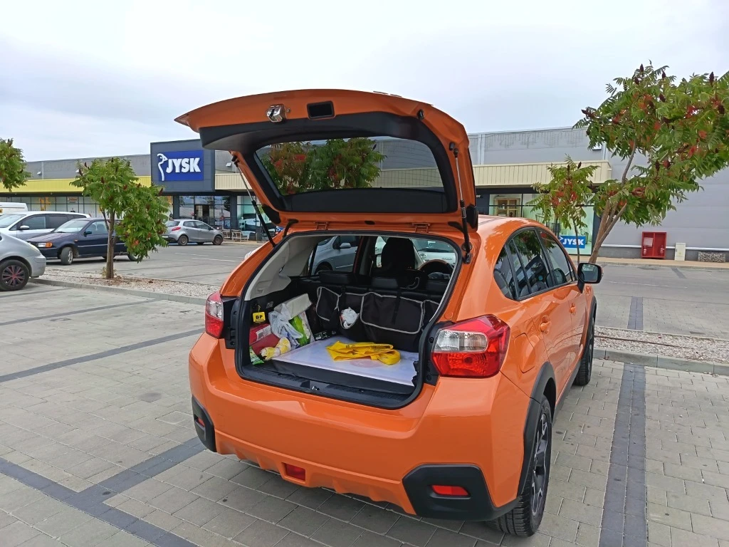 Subaru XV, снимка 13 - Автомобили и джипове - 56232121
