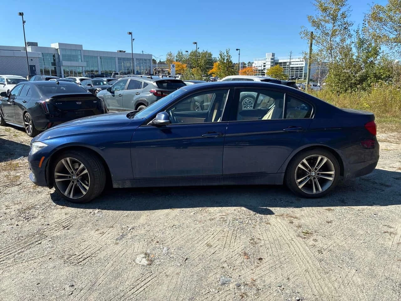 BMW 330  xDrive * ГЛАВНО ПРЕДСТАВИТЕЛСТВО НА BMW, снимка 3 - Автомобили и джипове - 56235835