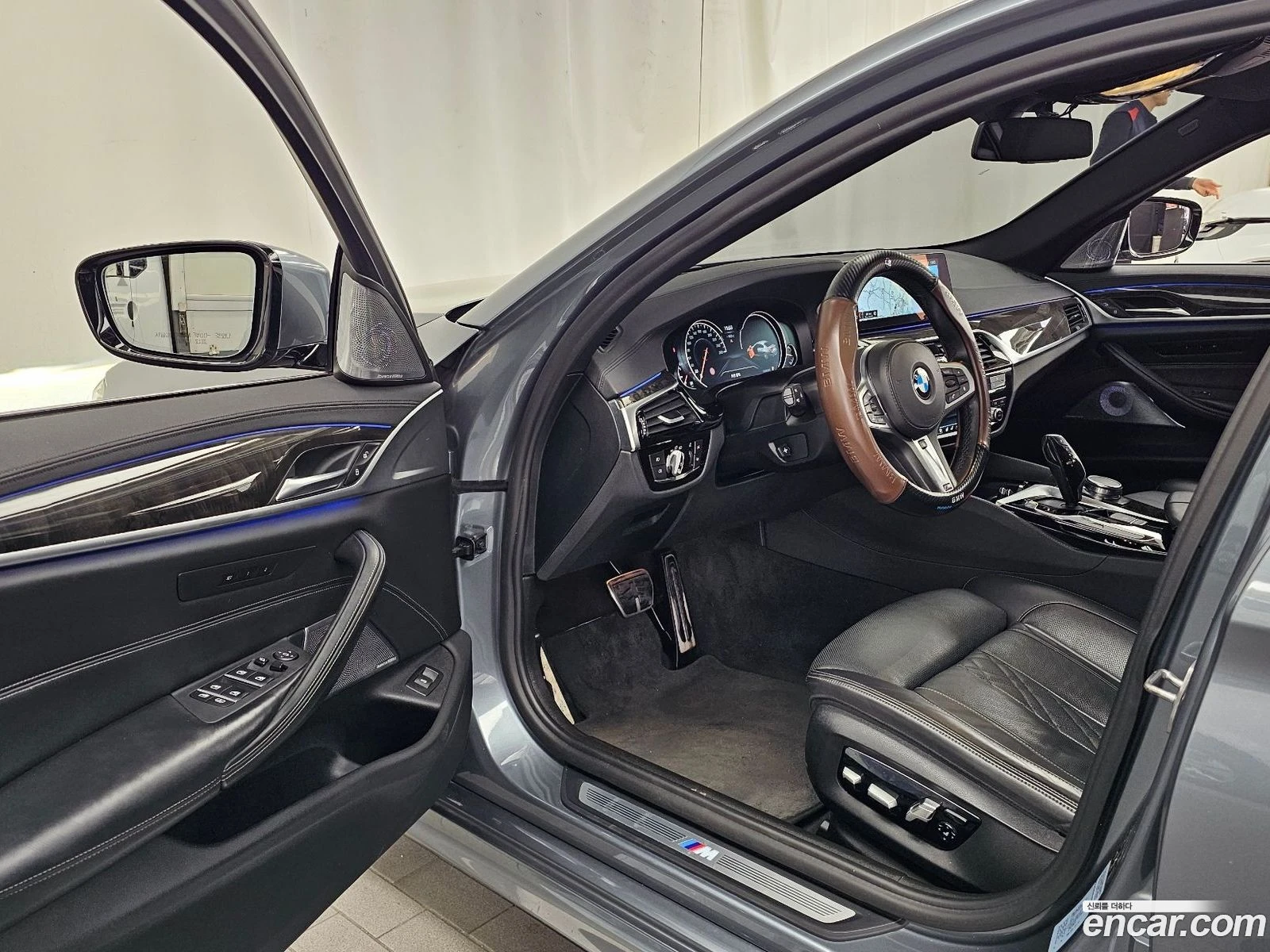BMW 540 540i xDrive M Sport Plus, снимка 10 - Автомобили и джипове - 56741283