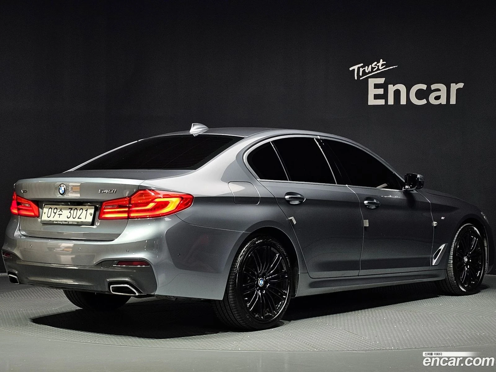 BMW 540 540i xDrive M Sport Plus, снимка 2 - Автомобили и джипове - 56741283