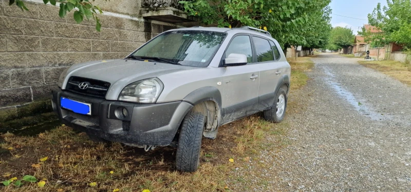 Hyundai Tucson, снимка 1 - Автомобили и джипове - 47366752