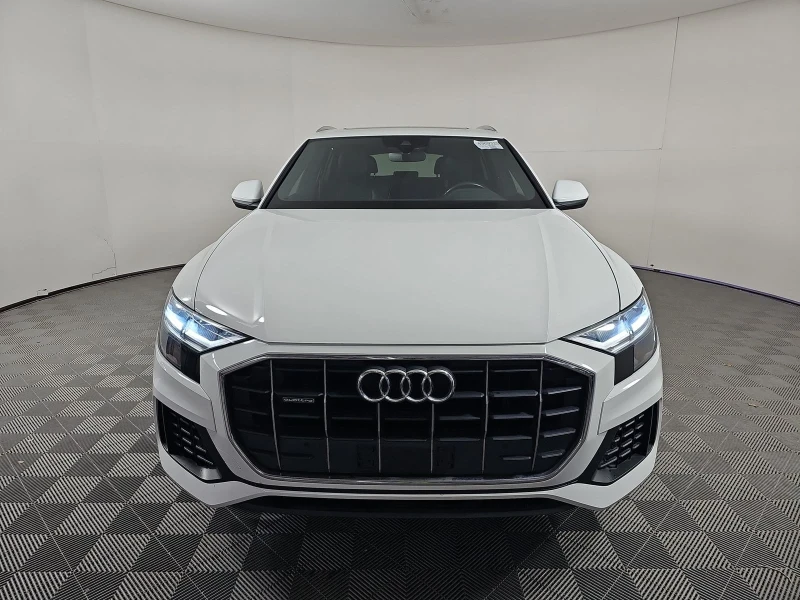 Audi Q8, снимка 2 - Автомобили и джипове - 49147554