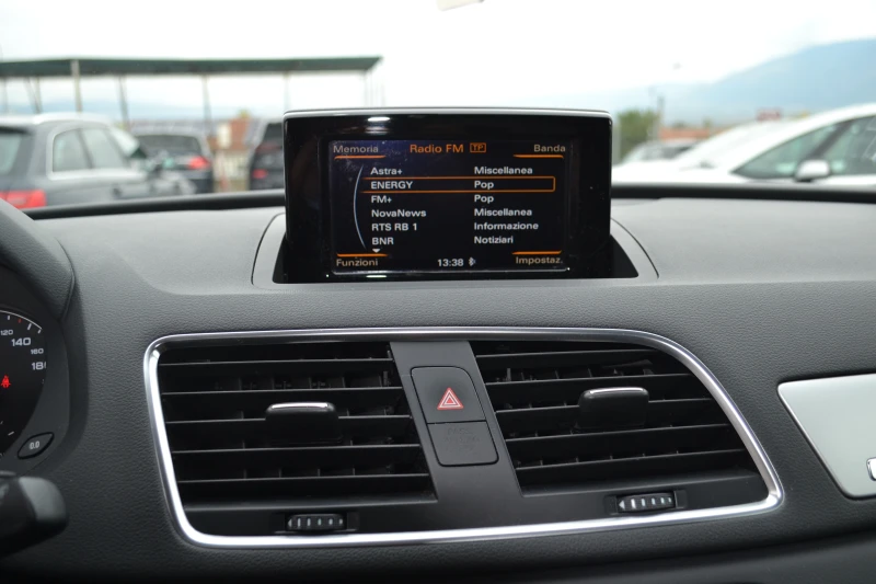 Audi Q3 2.0TDI-TOP, снимка 14 - Автомобили и джипове - 52051729