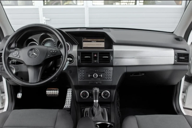 Mercedes-Benz GLK 220CDI AMG OPTIC, снимка 12 - Автомобили и джипове - 52426939