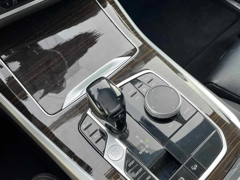 BMW X5 * xDrive40i * CARFAX * БЕЗ ПЪРВОНАЧАЛНА ВНОСКА, снимка 9 - Автомобили и джипове - 53045842