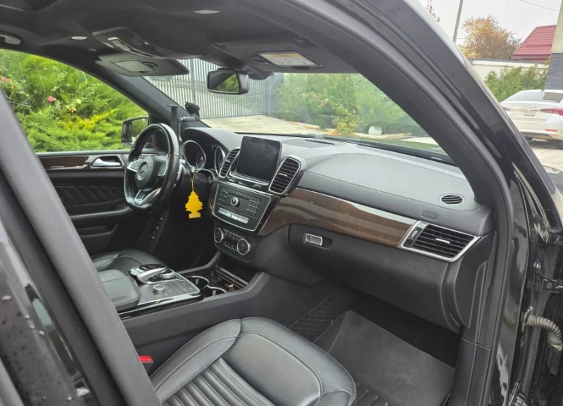 Mercedes-Benz GLS 400 i 4Matic AMG line, снимка 6 - Автомобили и джипове - 53493535