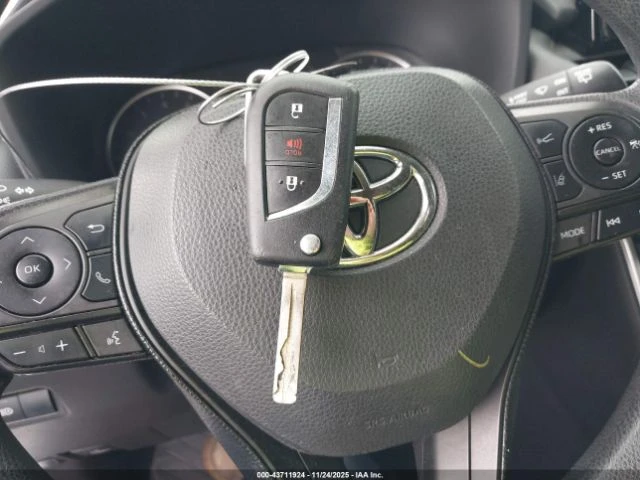 Toyota Rav4 ПОДГРЕВ* КАМЕРА* КЕЙЛЕС* LANE* ASSIST, снимка 11 - Автомобили и джипове - 53124996