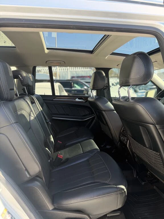 Mercedes-Benz GL 350 ДИЗЕЛ* ПАНОРАМА* КОЖА* ПОДГРЕВ* , снимка 11 - Автомобили и джипове - 53457473