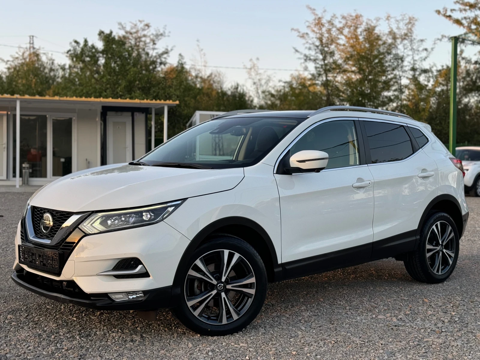 Nissan Qashqai Full LED, 360* , 12.2019г. - изображение 2