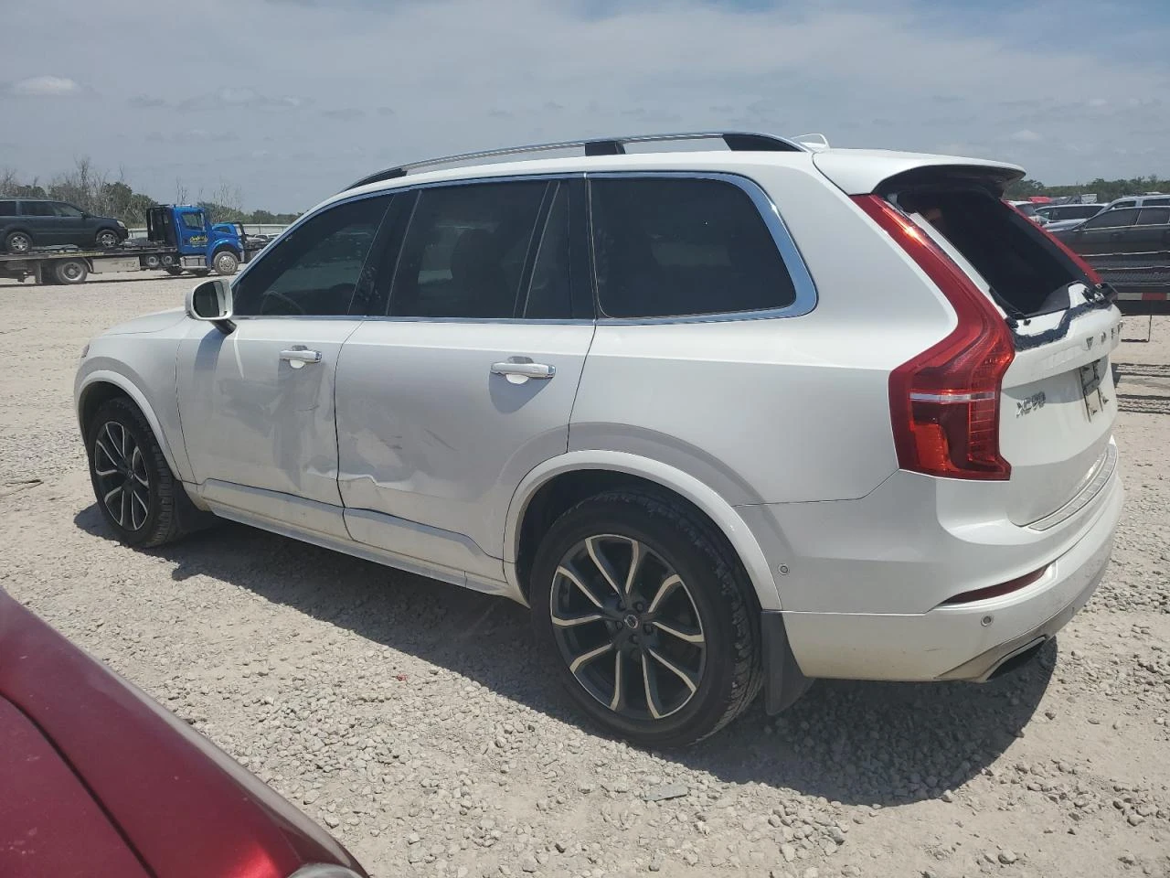 Volvo Xc90 T6 - изображение 2