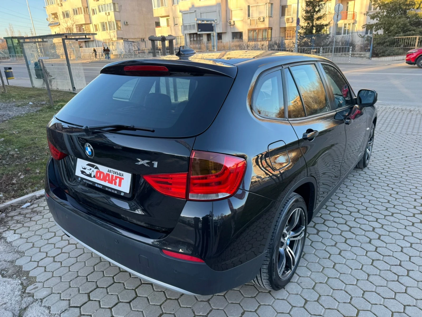 BMW X1 xDrive/2.0D - изображение 3
