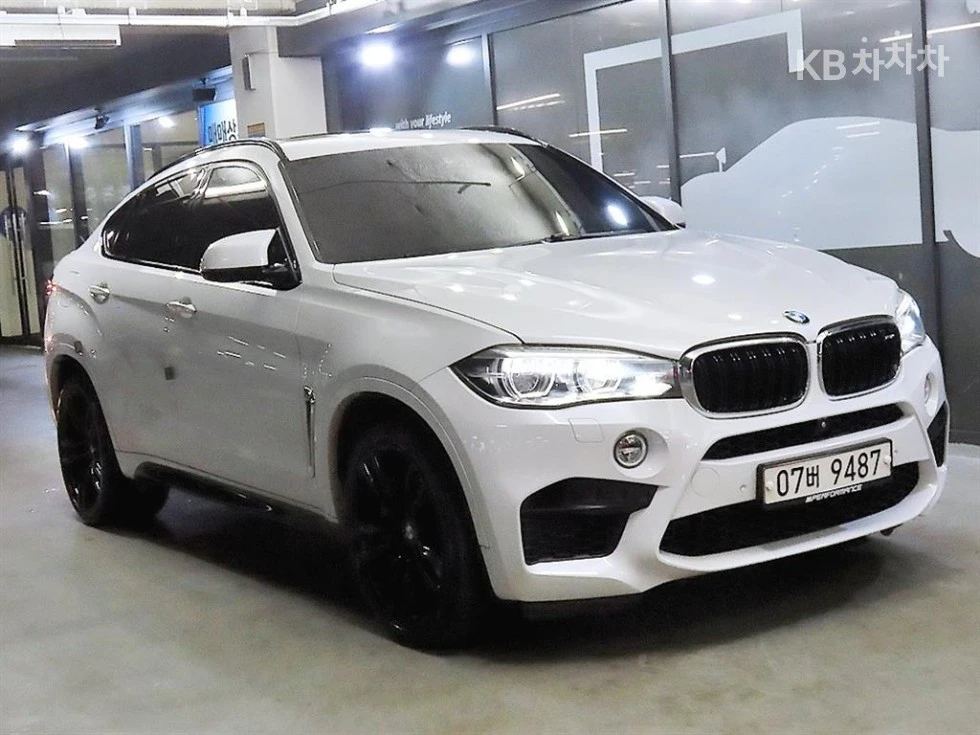 BMW X6 M| B&W| HUD| ALCANTARA| ЩОРИ