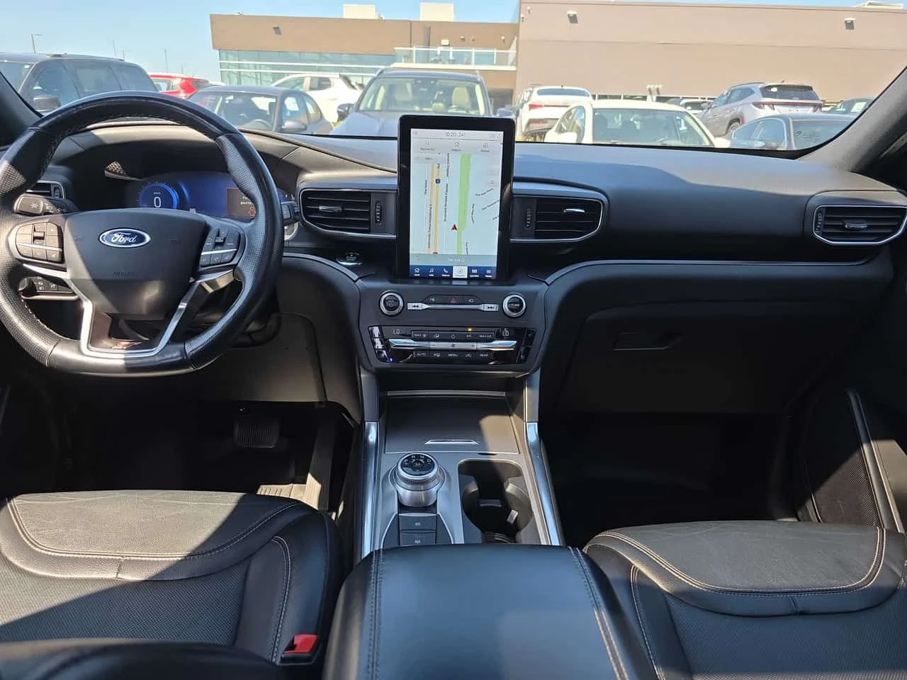 Ford Explorer ST/CARFAX/ОБДУХВАНЕ/ДИСТРОНИК/360, снимка 9 - Автомобили и джипове - 54811159
