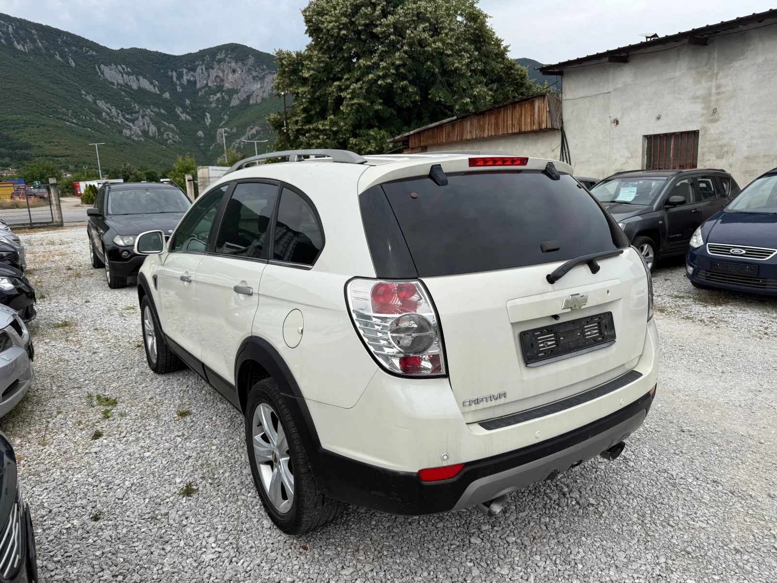 Chevrolet Captiva 2.0d 150ps 4x4 6+ 1, снимка 6 - Автомобили и джипове - 55543447