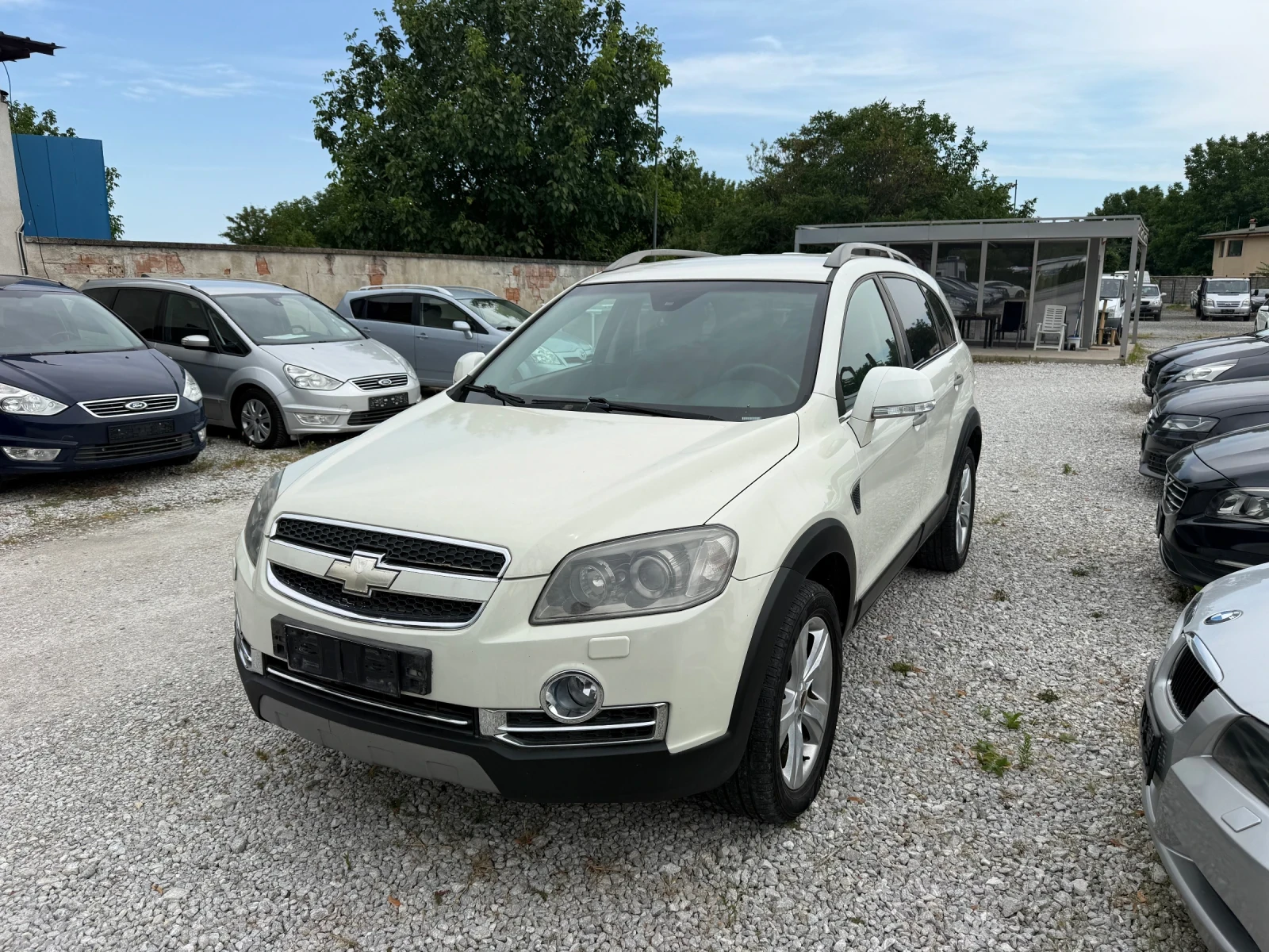 Chevrolet Captiva 2.0d 150ps 4x4 6+ 1, снимка 3 - Автомобили и джипове - 55543447