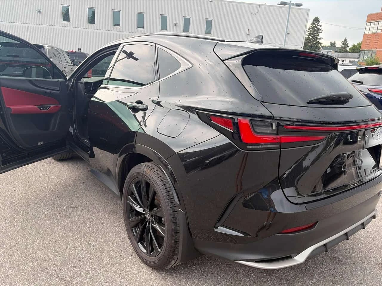 Lexus NX 350 | F SPORT | HUD | ПАНОРАМА | , снимка 4 - Автомобили и джипове - 55623356