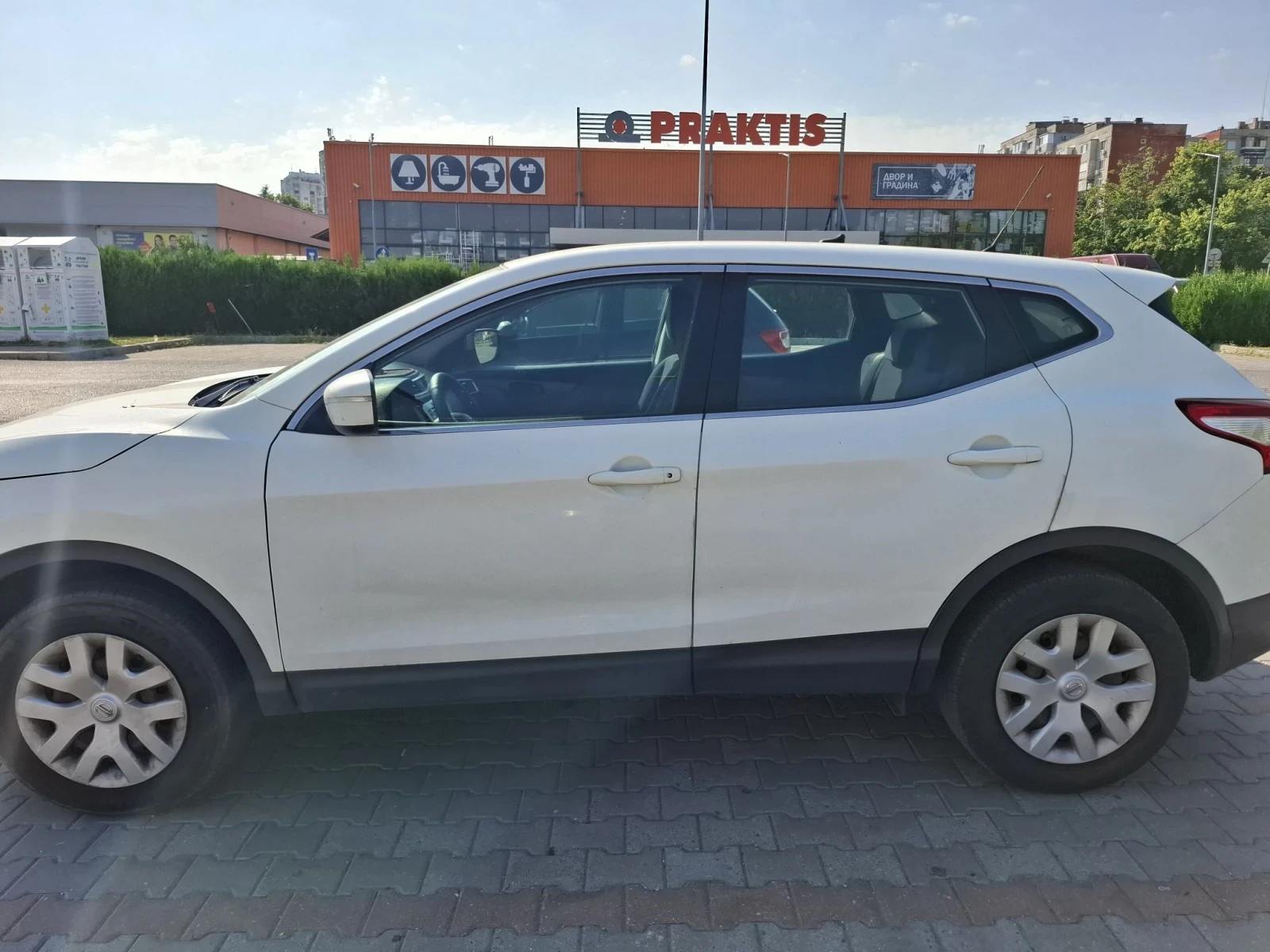 Nissan Qashqai nissan qashqai 1.6dci 130hp, снимка 3 - Автомобили и джипове - 55817545