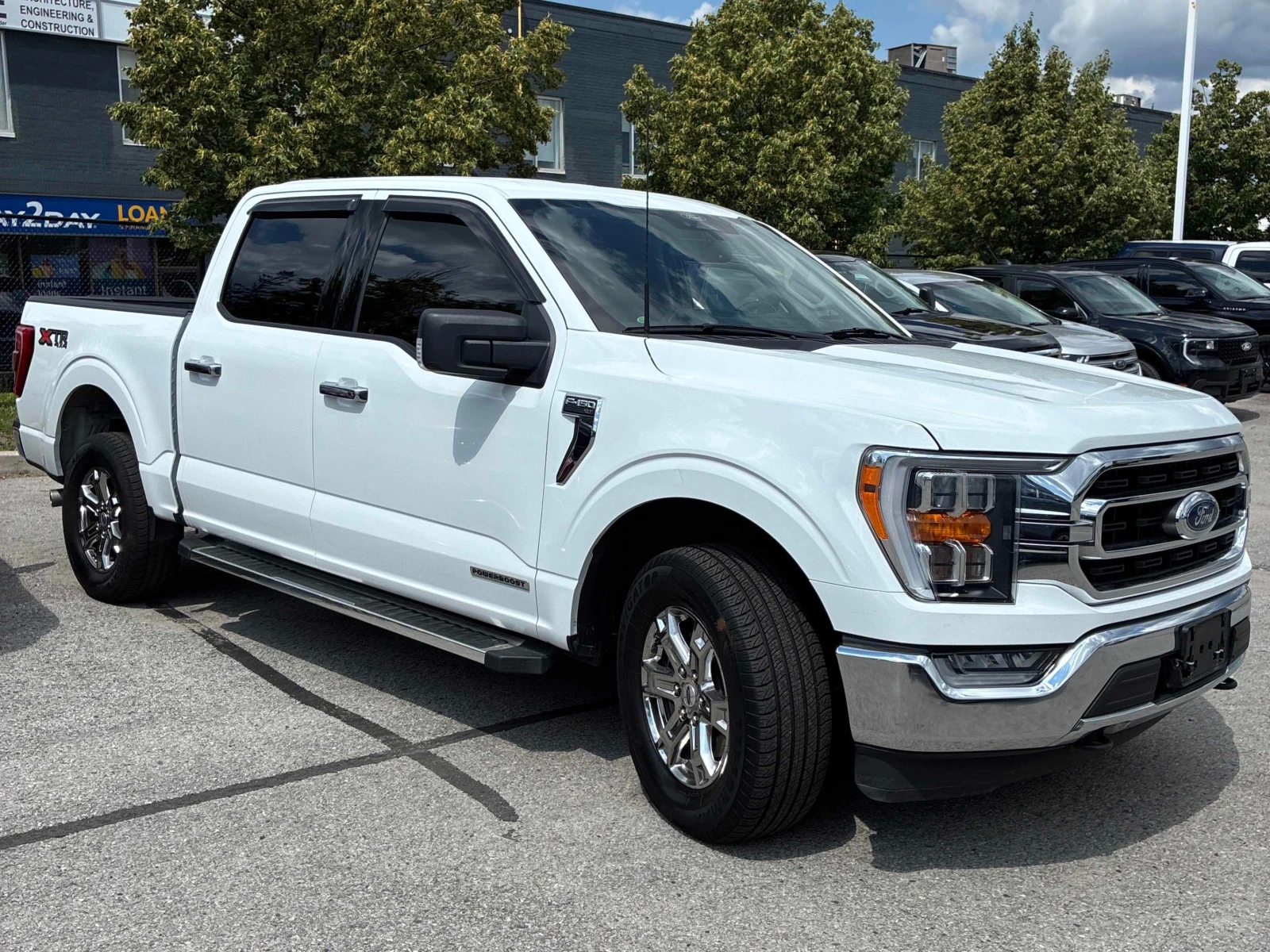 Ford F150 * 4WD SuperCrew Box * CARFAX * ФИНАНСИРАНЕ * , снимка 3 - Автомобили и джипове - 55833025