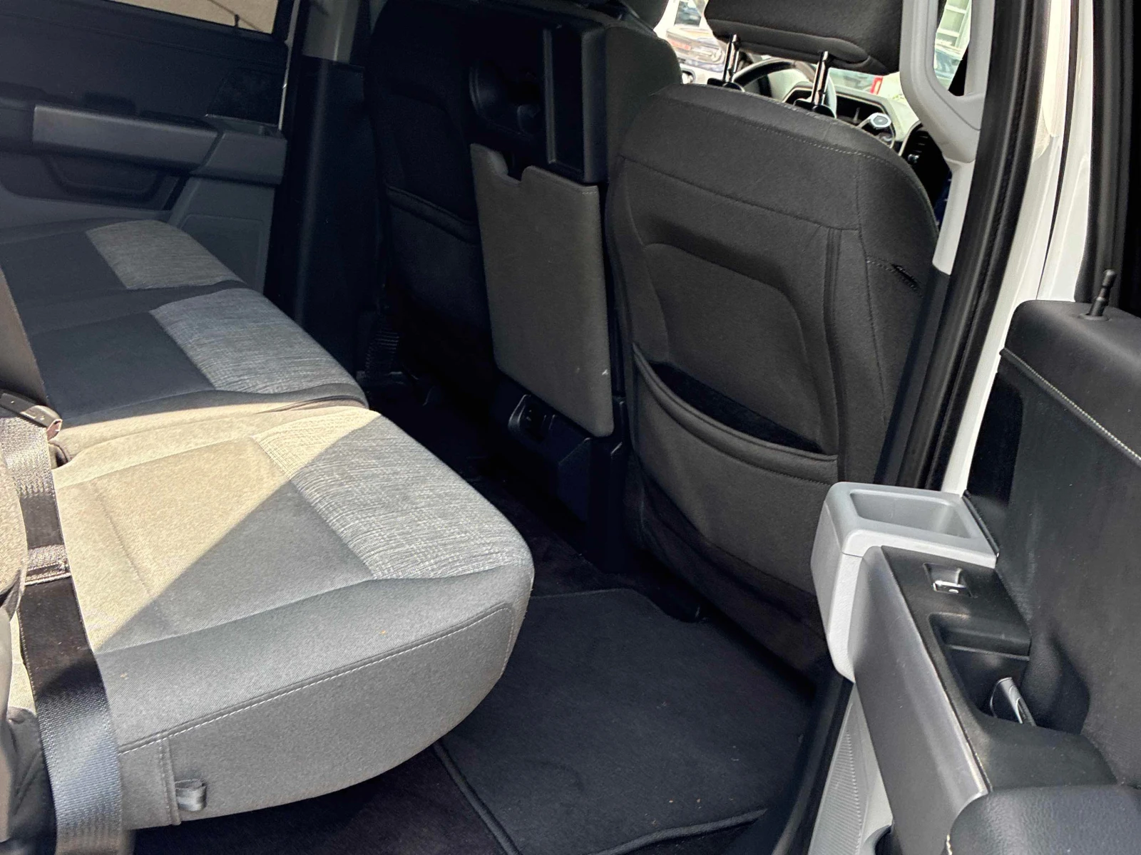 Ford F150 * 4WD SuperCrew Box * CARFAX * ФИНАНСИРАНЕ * , снимка 14 - Автомобили и джипове - 55833025