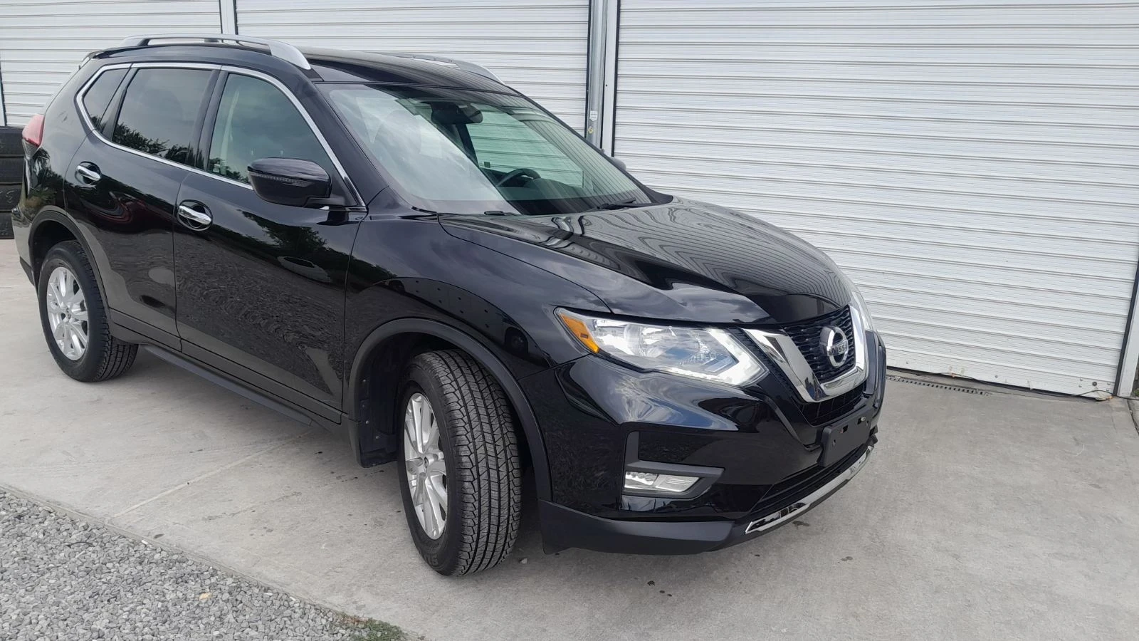 Nissan X-trail 2500i benzin