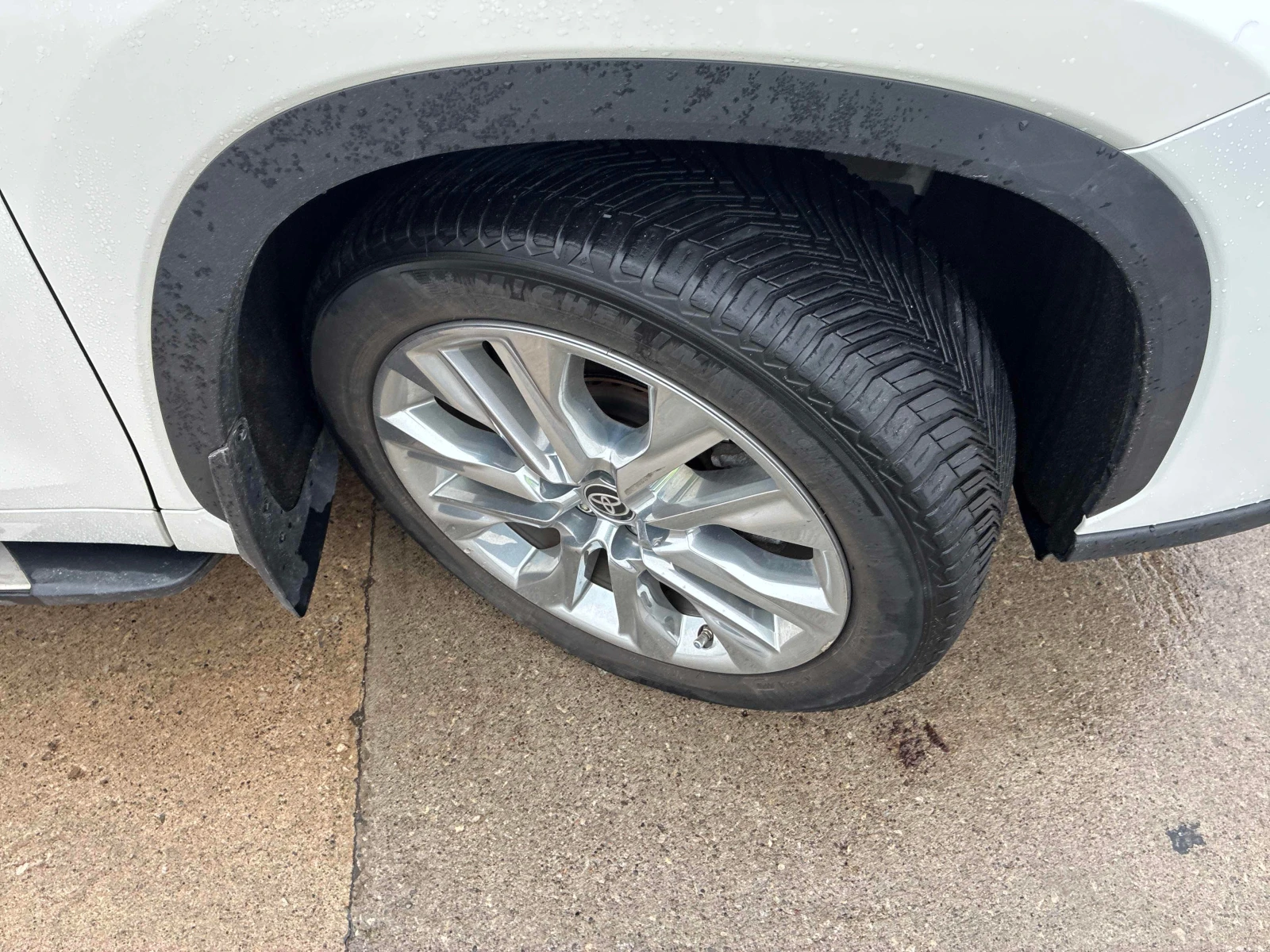 Toyota Highlander * Limited * CARFAX * ОПЦИЯ ЗА ФИНАНСИРАНЕ, снимка 7 - Автомобили и джипове - 55921678