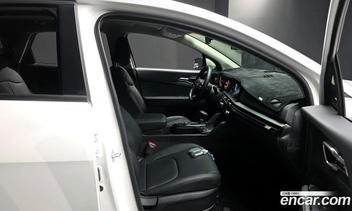 Kia Sportage LPG 2.0 2WD Prestige, снимка 17 - Автомобили и джипове - 56096044