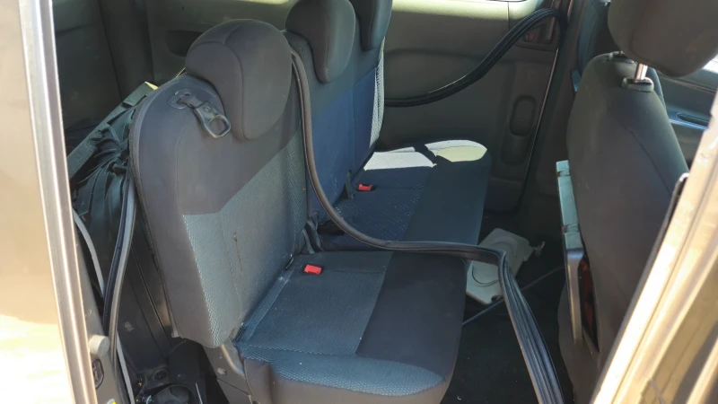 Nissan NV200 1.5dci/на части, снимка 9 - Бусове и автобуси - 51264200