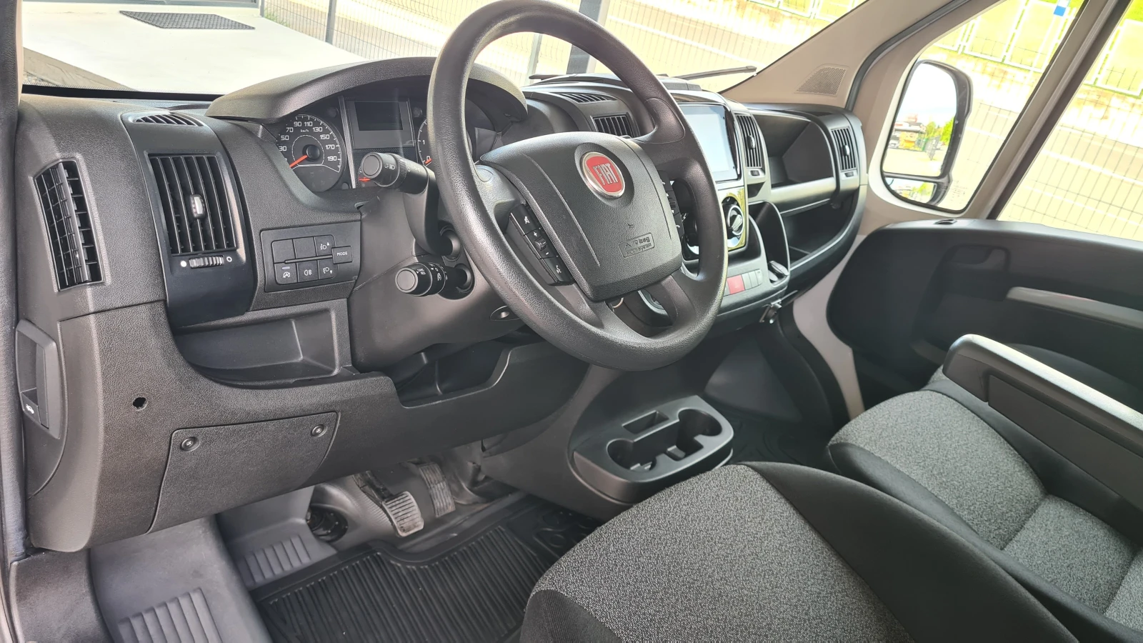 Fiat Ducato 2.3-MJ, снимка 10 - Бусове и автобуси - 54415656