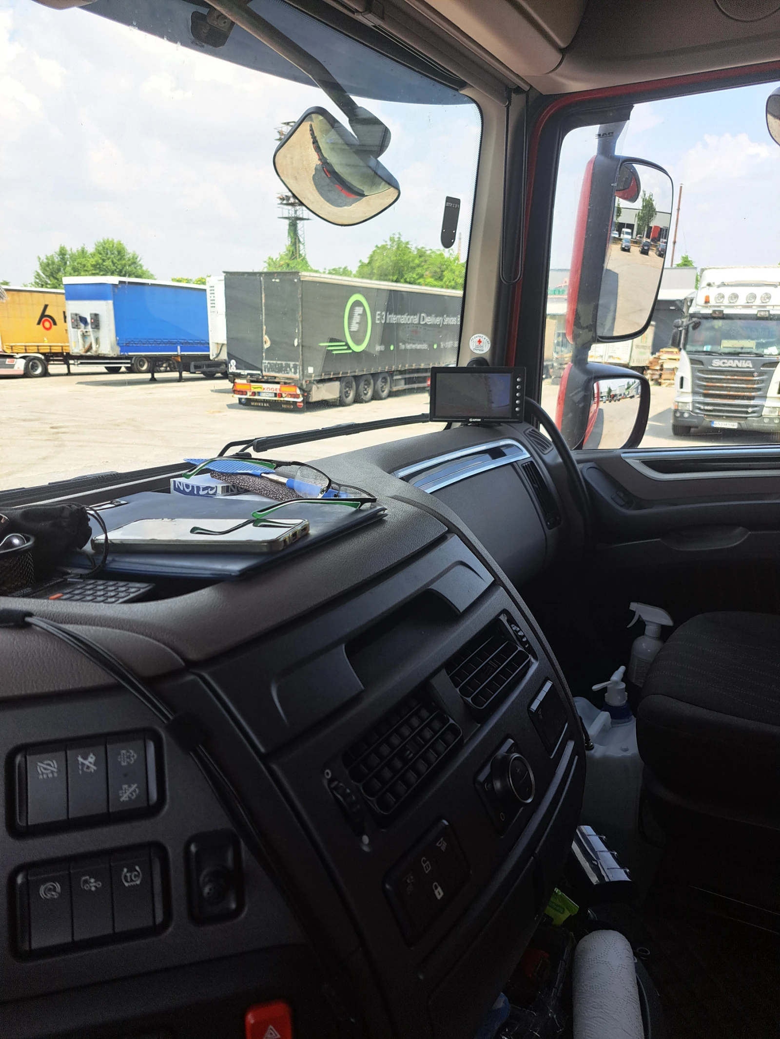 Daf Xf-480 + Schwarzmueller J serie, снимка 12 - Камиони - 55146191