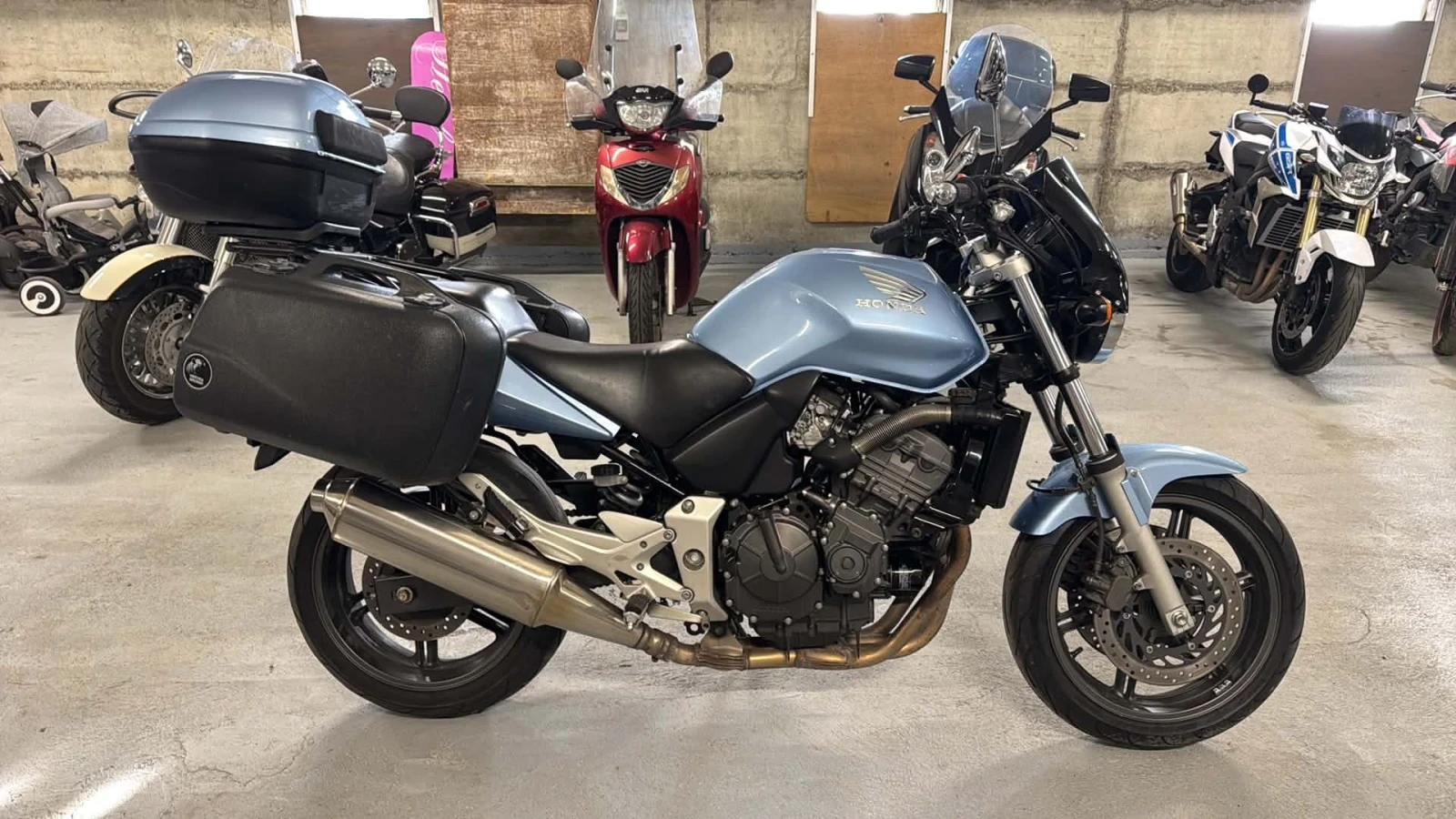 Honda Hornet Хонда Cb600 2004г. внос от Швейцария с платен, снимка 5 - Мотоциклети и мототехника - 55169044