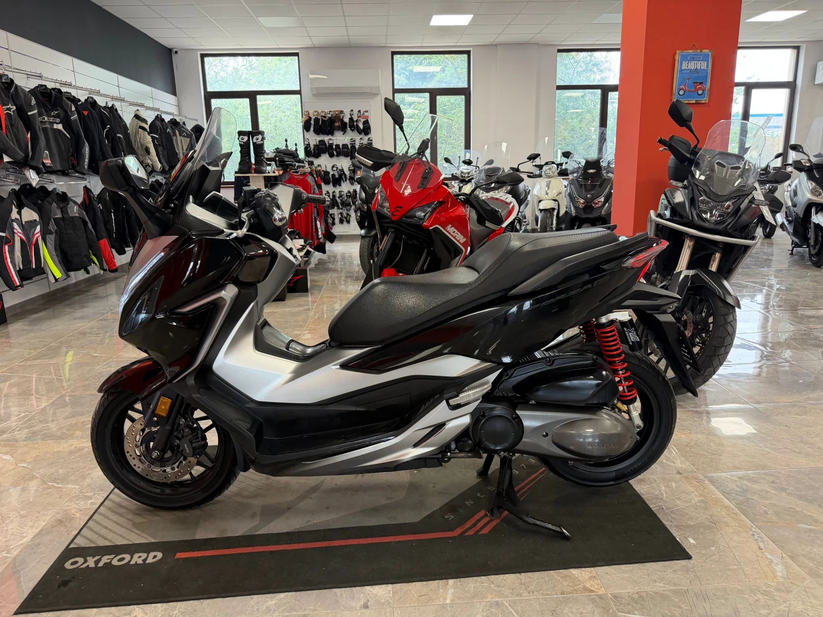 Honda Forza 300ABS TC 2019, снимка 9 - Мотоциклети и мототехника - 55218548