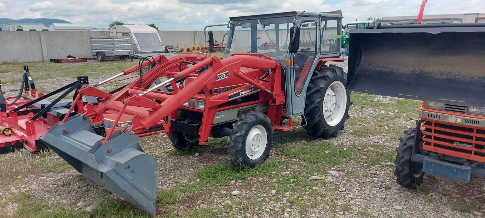 Трактор Kubota Техно груп М - изображение 3