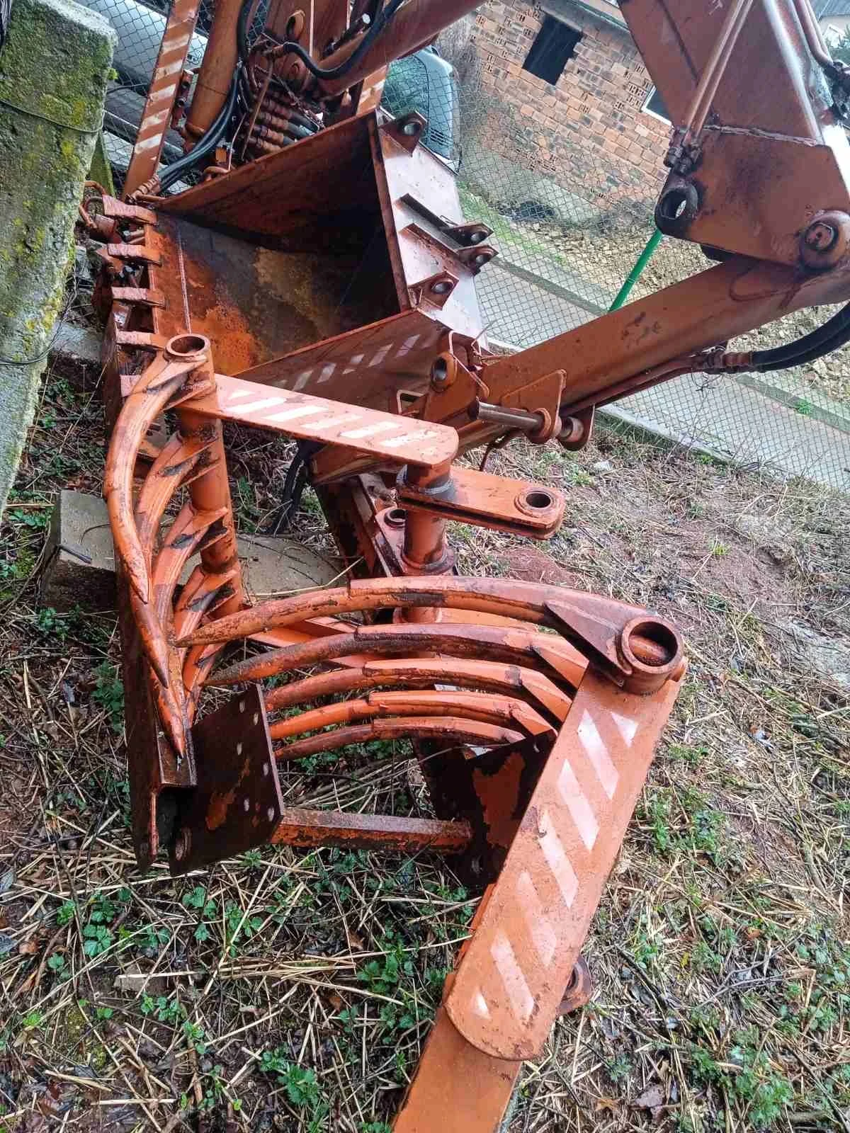 Трактор ЮМЗ, снимка 4 - Селскостопанска техника - 53932103