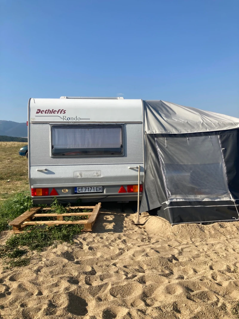 Каравана Dethleffs, снимка 3 - Каравани и кемпери - 52933172