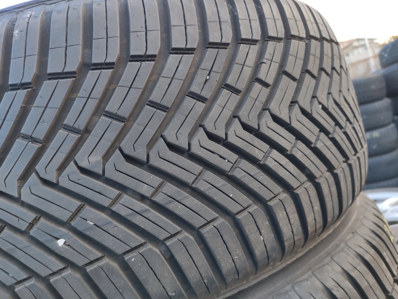  235/55R17 | Mobile.bg   4