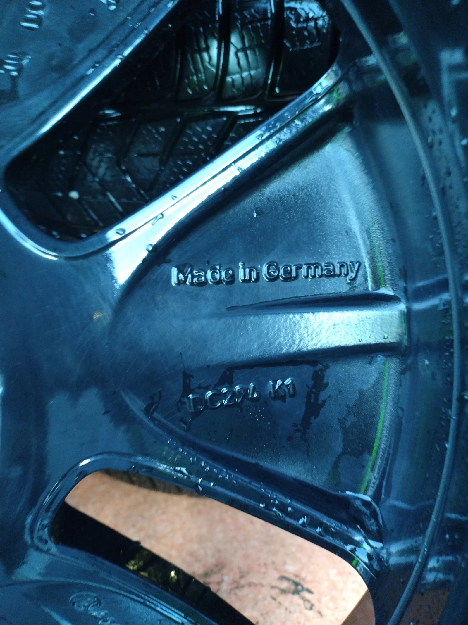   Mercedes-Benz EQC | Mobile.bg   13