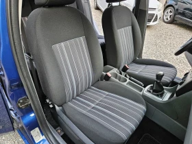 Ford Focus 1.6 бензин 101кс., снимка 13