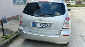 Toyota Corolla verso 2.2 D4D, снимка 3