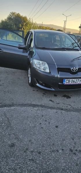 Toyota Auris, снимка 9